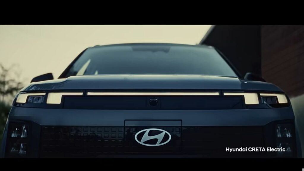 hyundai creta electric front DRLs and logo