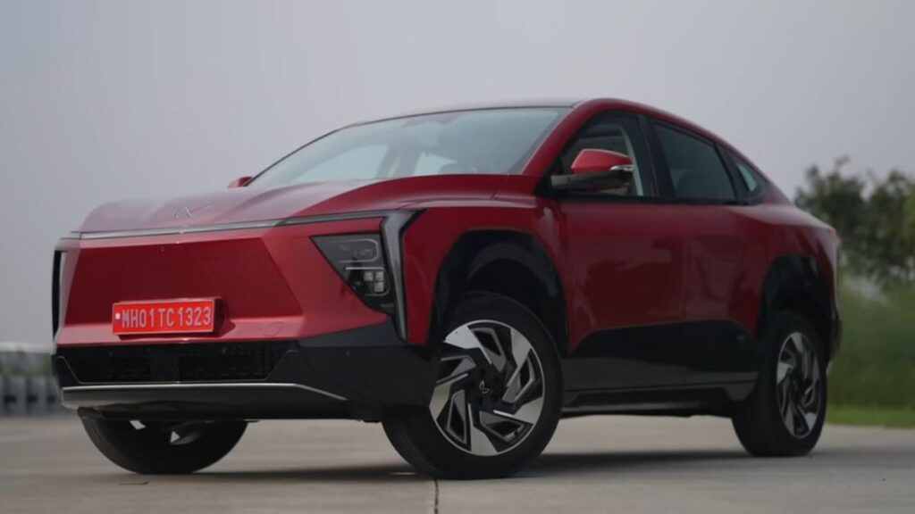 mahindra xev 9e side view