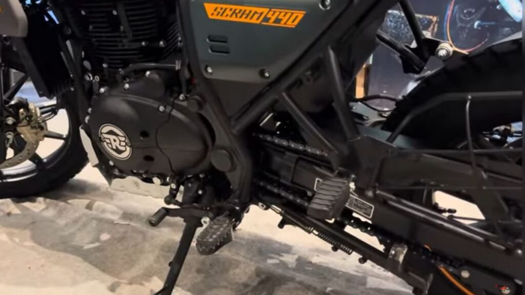 royal enfield scram 440 engine