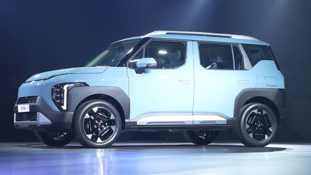 kia syros side view